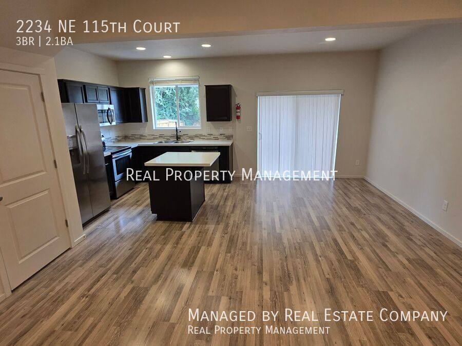 Townhouse for rent at 2234 NE 115th Court, Vancouver, WA 98684