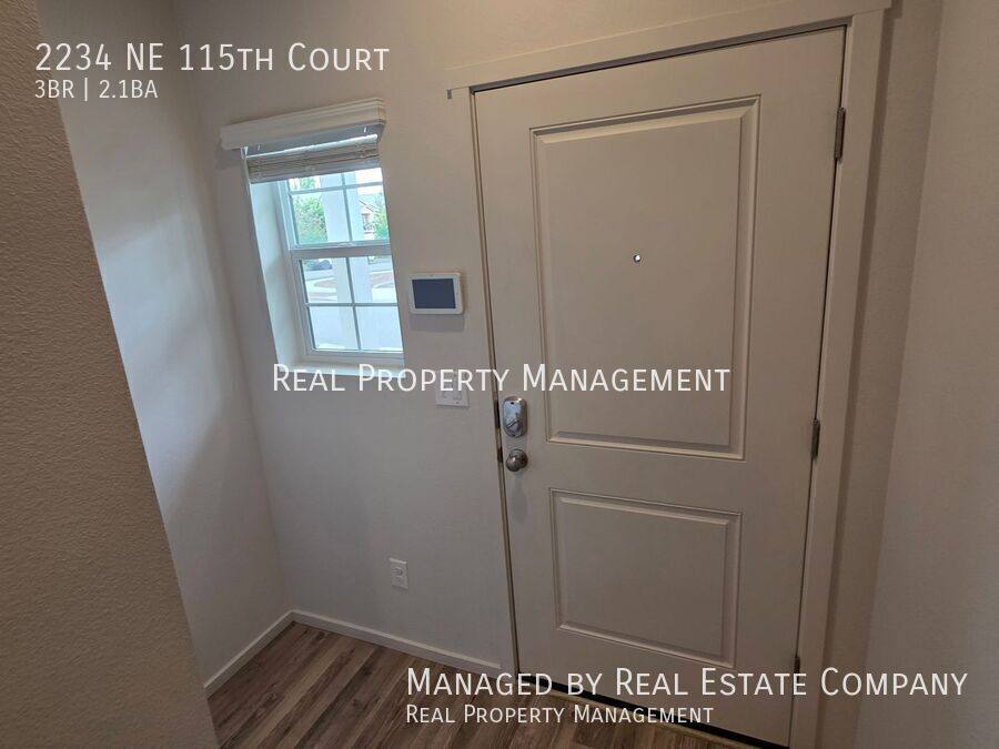 Townhouse for rent at 2234 NE 115th Court, Vancouver, WA 98684
