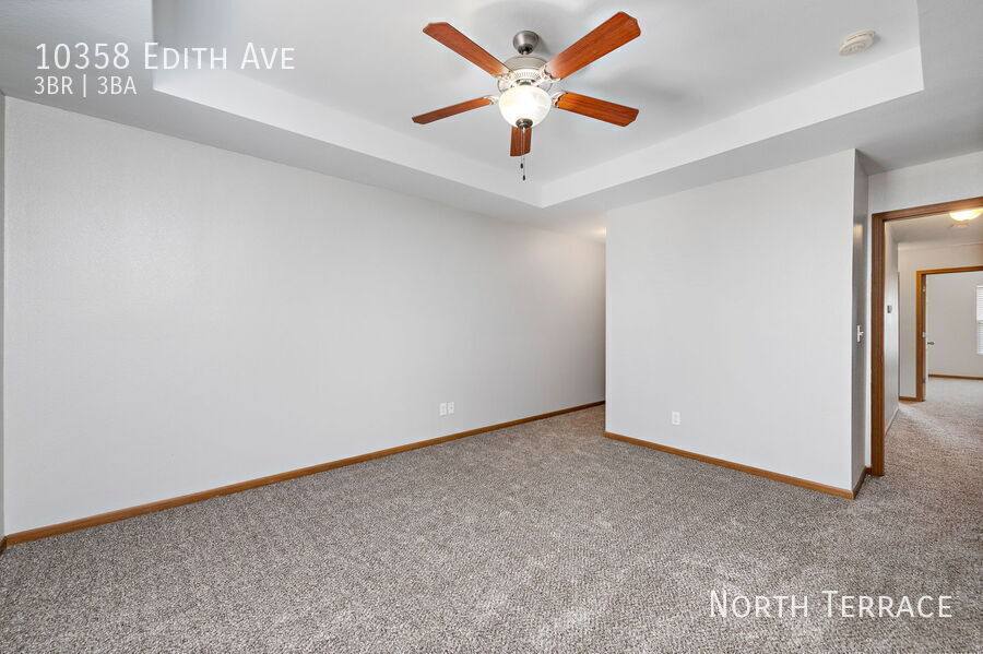 Townhouse for rent at 10358 Edith Ave, Kansas City, KS 66109