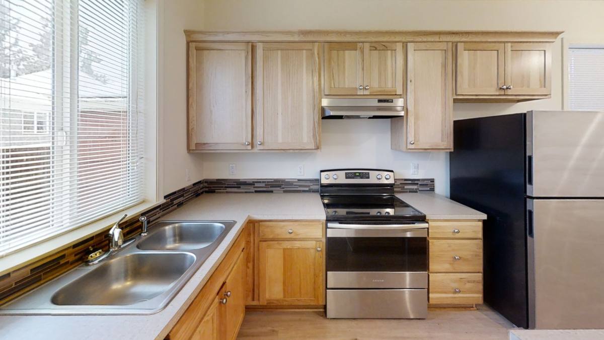 Townhouse for rent at 8316 SE Ramona St, Portland, OR 97206