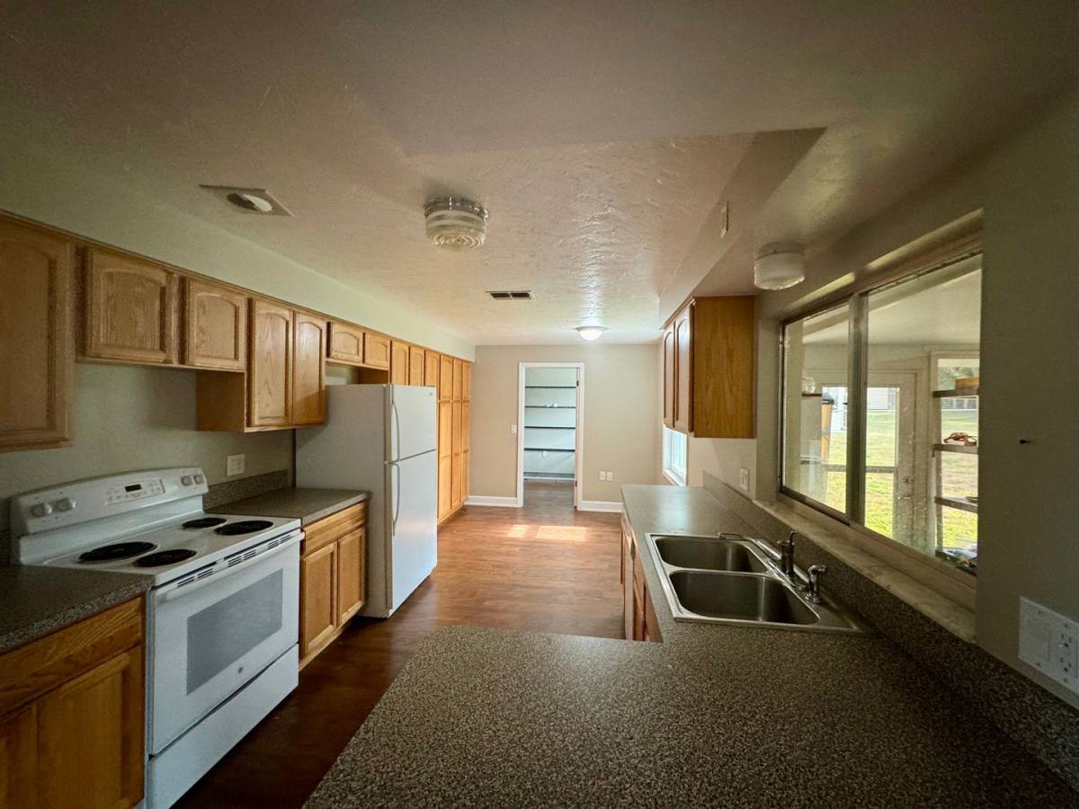 House for rent at 632 W Buttonbush Dr, Beverly Hills, FL 34465