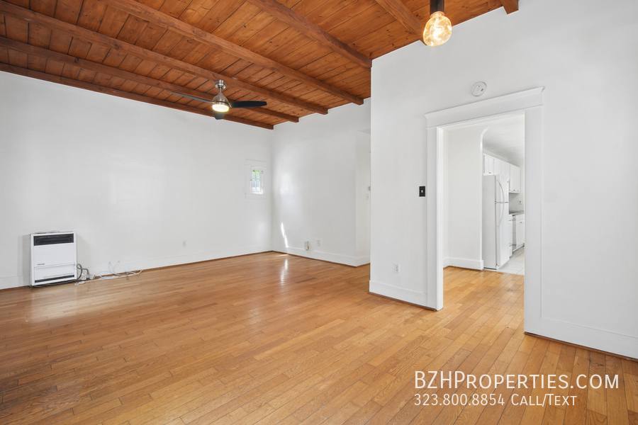 Apartment for rent at 2515 Elsinore St, Los Angeles, CA 90026