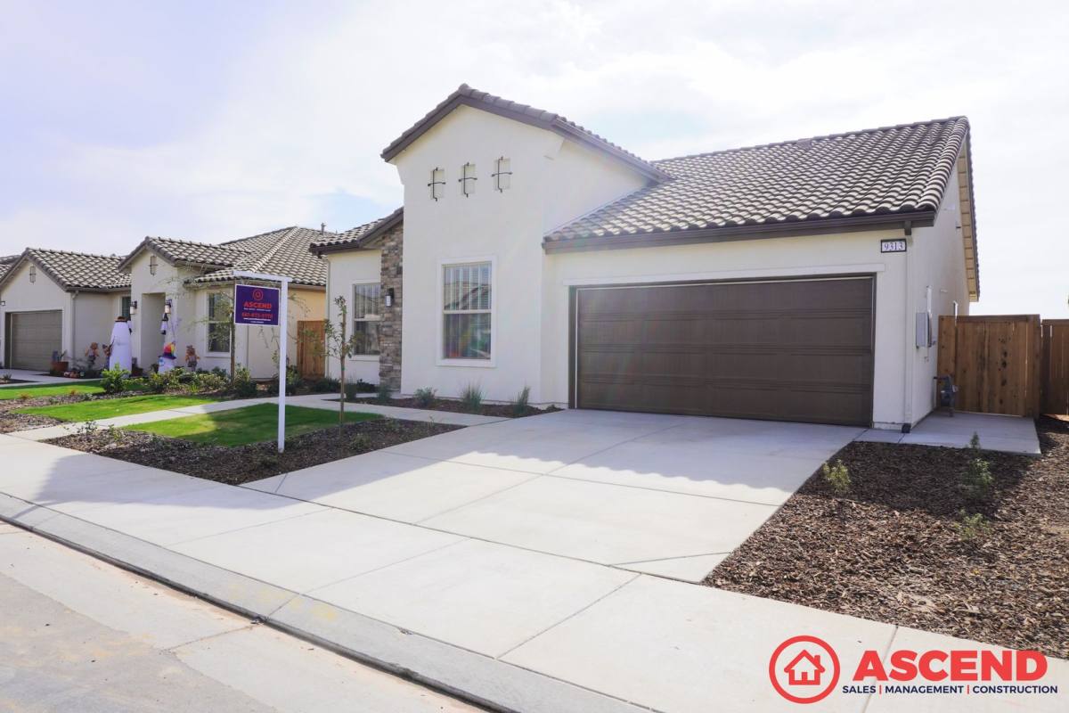 House for rent at 9313 Willow Terrace Dr, Shafter, CA 93263