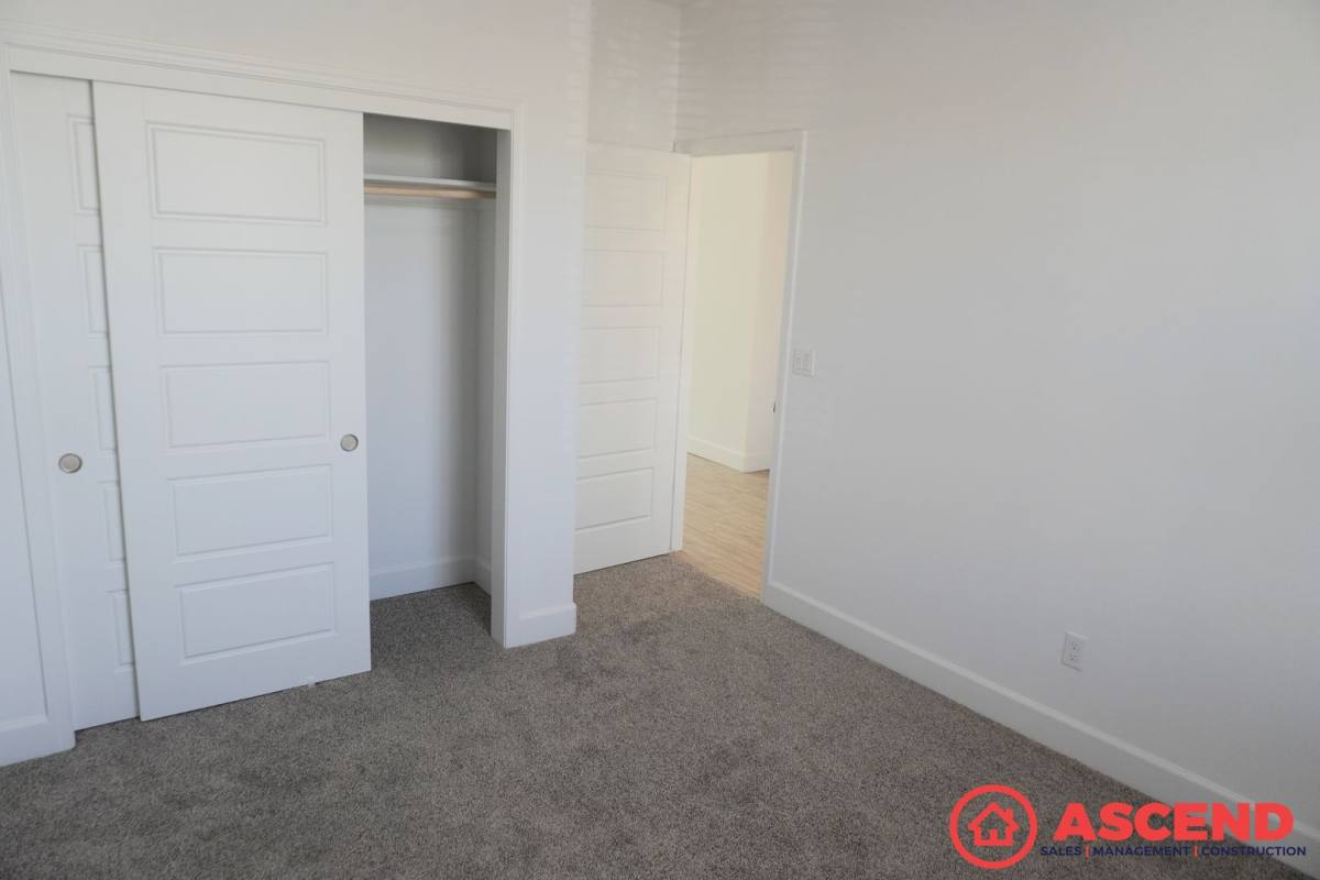House for rent at 9313 Willow Terrace Dr, Shafter, CA 93263