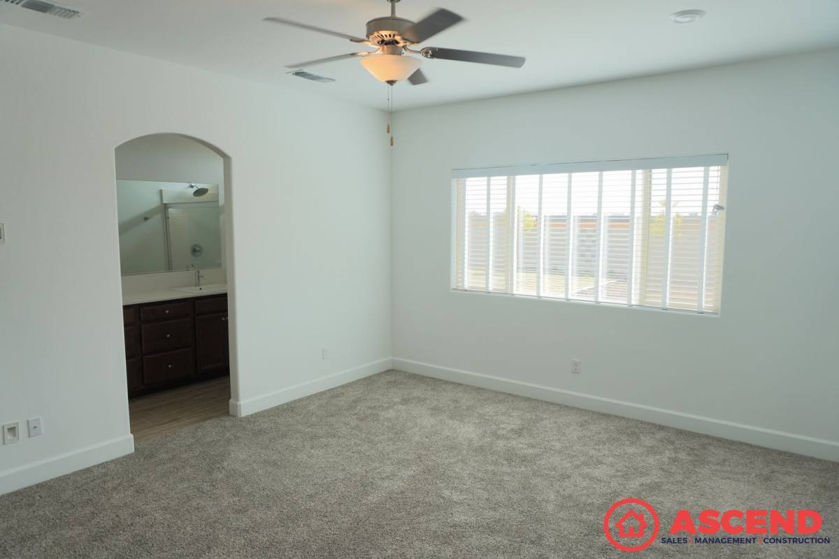 House for rent at 9313 Willow Terrace Dr, Shafter, CA 93263