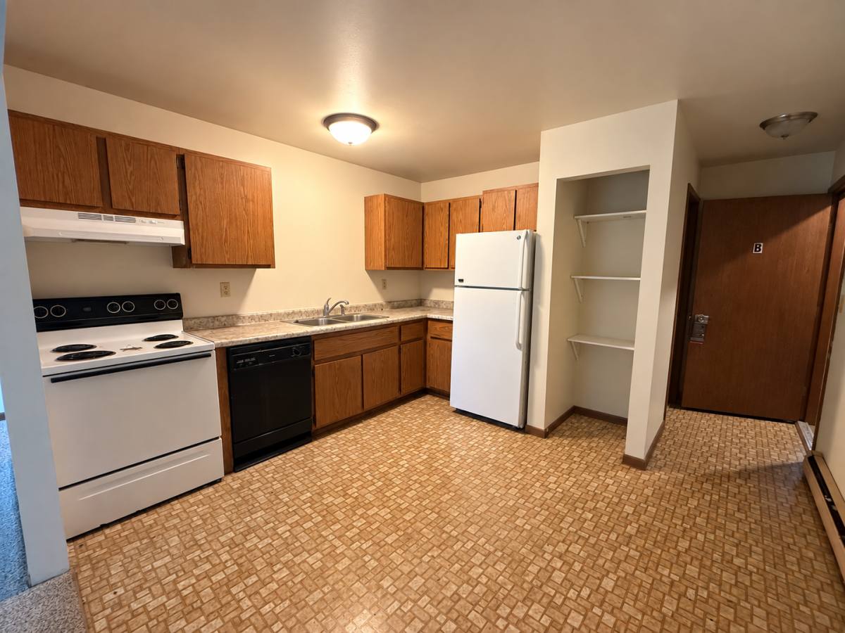 Apartment for rent at 608 Johns Dr, Stevens Point, WI 54481