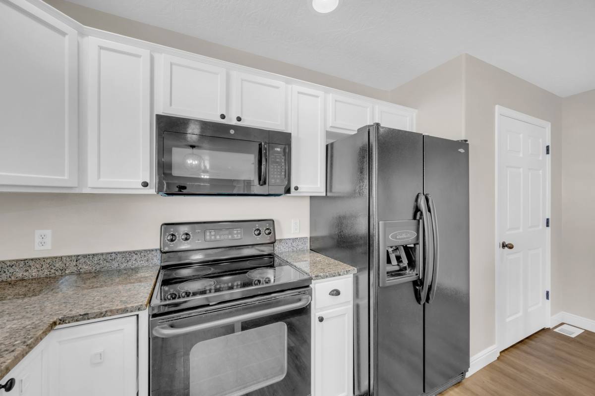 Apartment for rent at 25 E 2250 N, Lehi, UT 84043