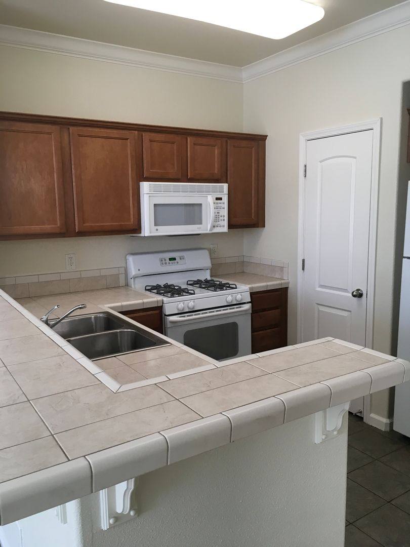 House for rent at 2151 Vienna Way, Redding, CA 96002