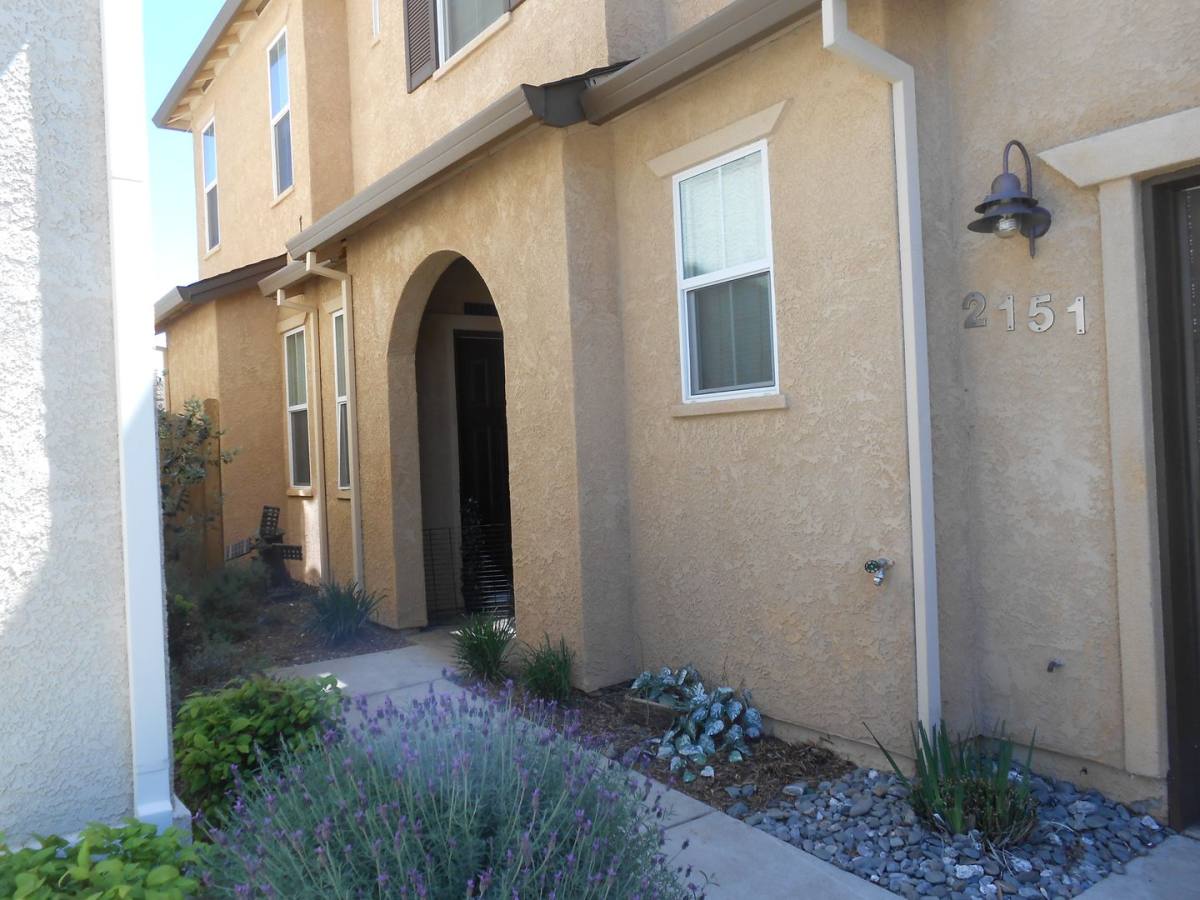 House for rent at 2151 Vienna Way, Redding, CA 96002
