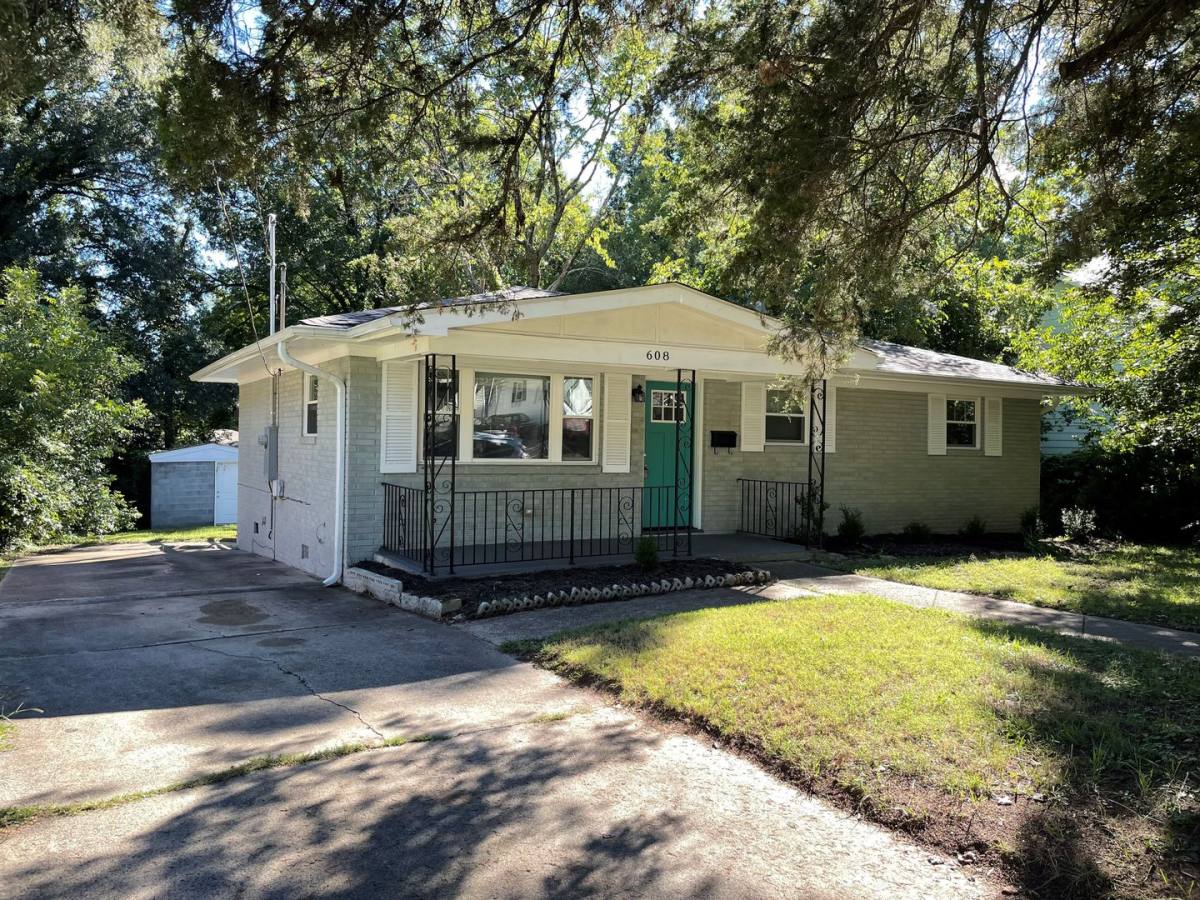 House for rent at 608 Burlington Ave, Durham, NC 27707