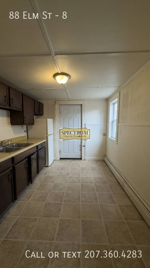 Apartment for rent at 88 Elm St #8, Waterville, ME 04901