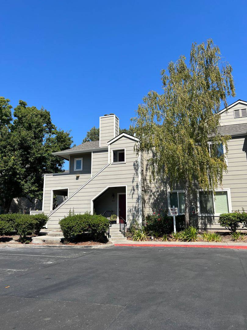 Condo for rent at 318 Norris Canyon Terrace, San Ramon, CA 94583