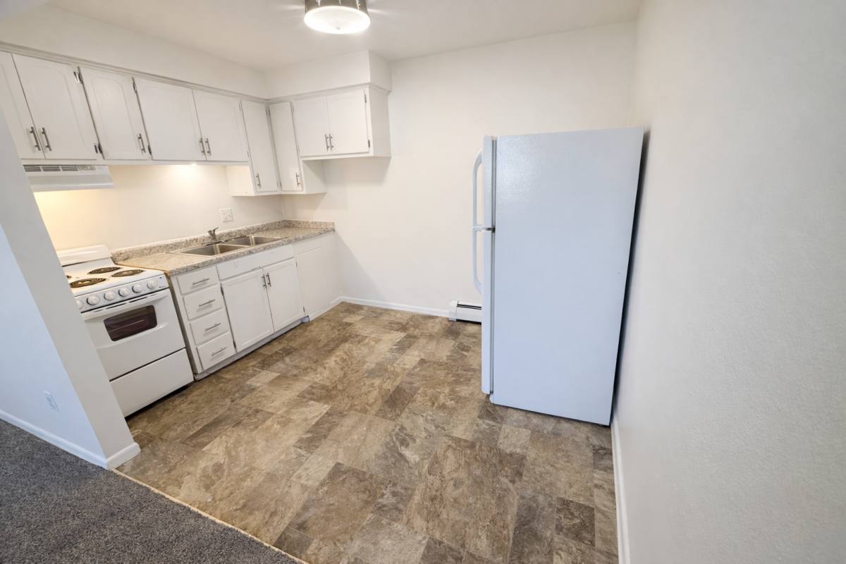 Apartment for rent at 725 32nd Ave N, Saint Cloud, MN 56303