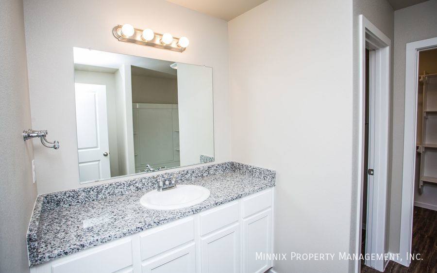 Townhouse for rent at 2123 Kokomo Ave #A, Lubbock, TX 79407