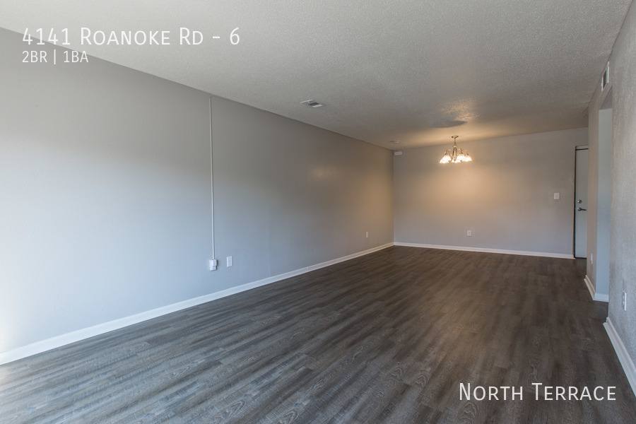 Apartment for rent at 4141 Roanoke Rd #6, Kansas City, MO 64111