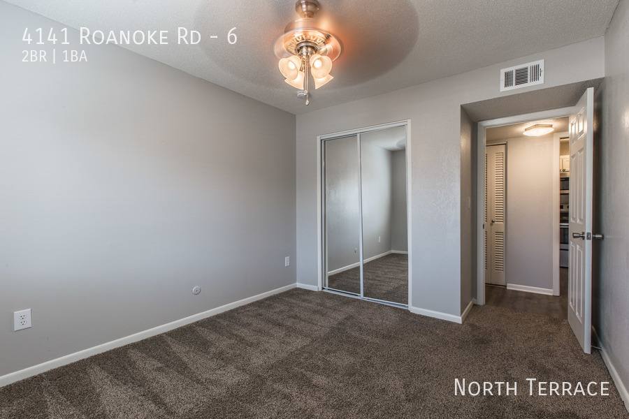 Apartment for rent at 4141 Roanoke Rd #6, Kansas City, MO 64111