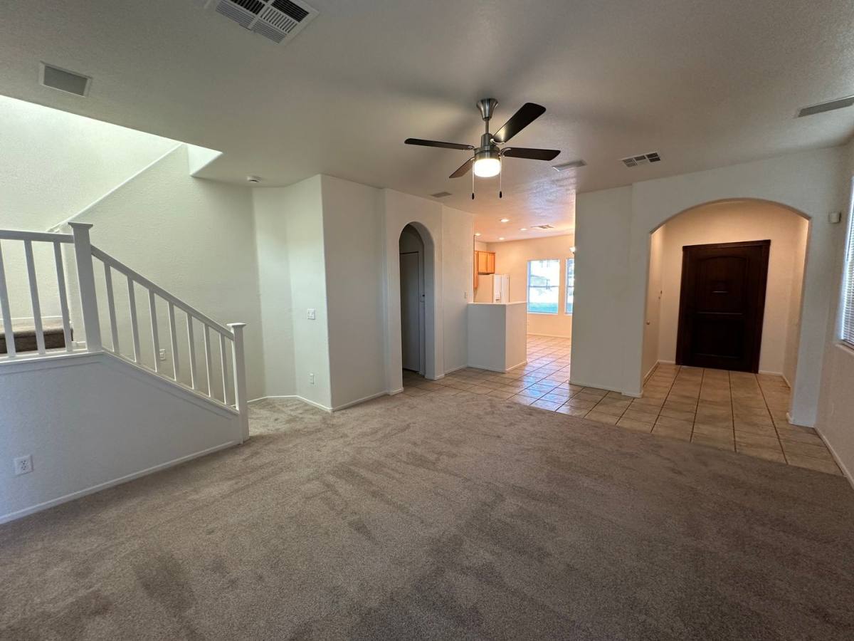House for rent at 719 Beechwheat Way, Henderson, NV 89015