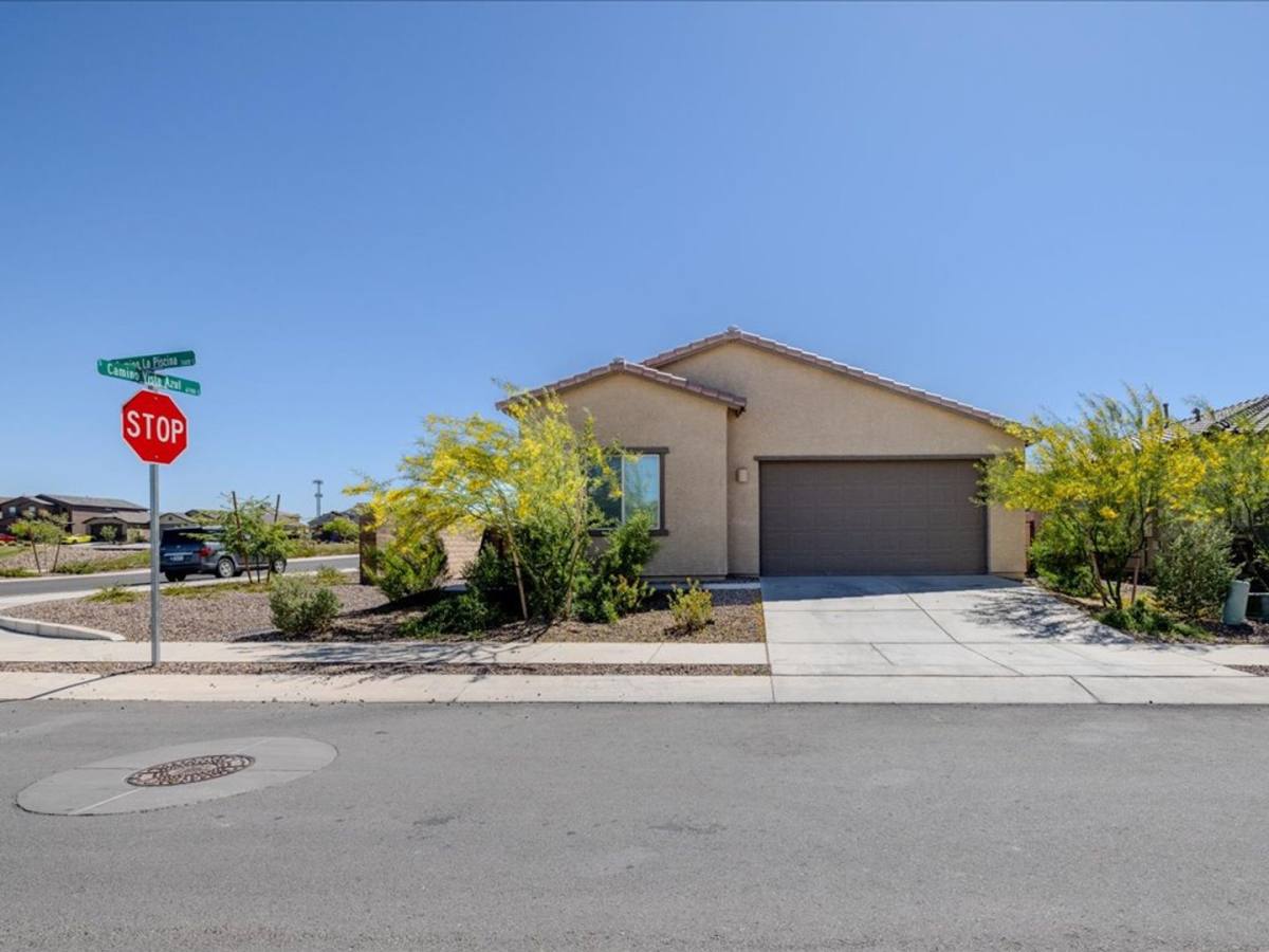House for rent at 6728 E Caminito La Piscina, Tucson, AZ 85756