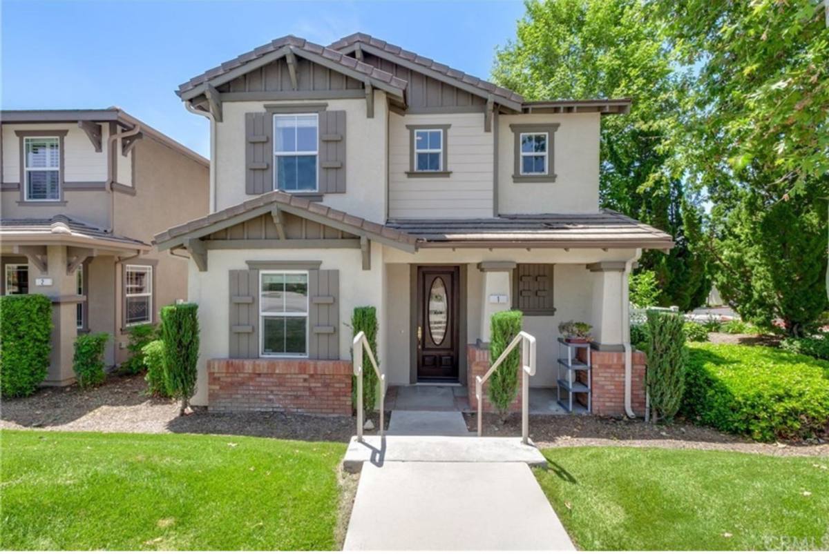 House for rent at 11433 Mountain View Dr, Rancho Cucamonga, CA 91730