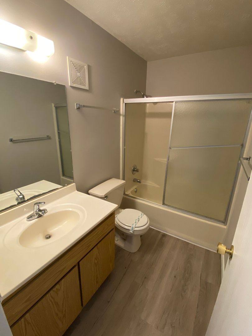 Apartment for rent at 1606 Northbrook, Normal, IL 61761