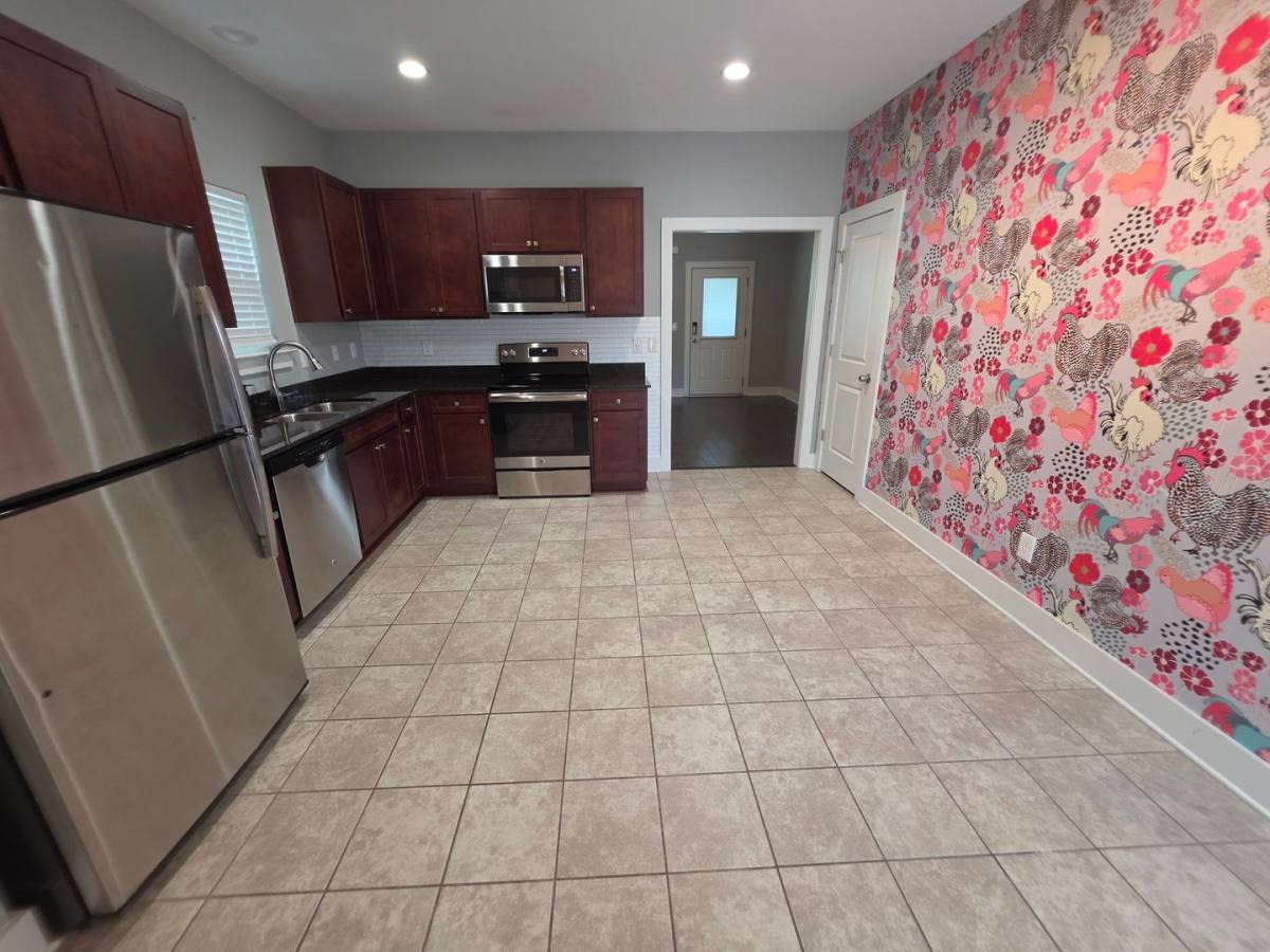 House for rent at 127 Rosewood Hills Dr, Columbia, SC 29205