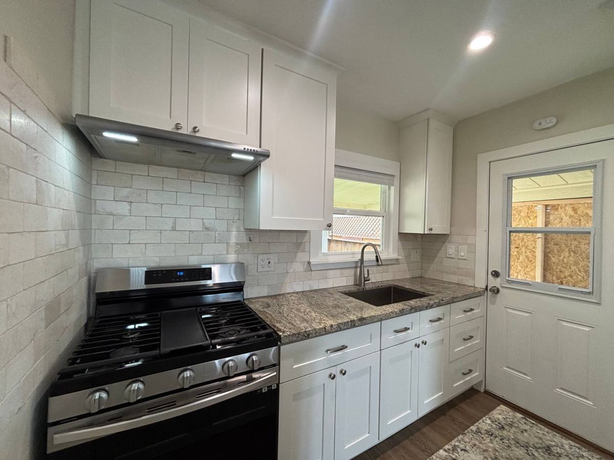 House for rent at 1225 Buenos Ave, San Diego, CA 92110