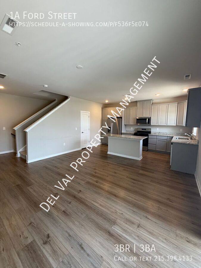 Townhouse for rent at 1A Ford St, Bridgeport, PA 19405