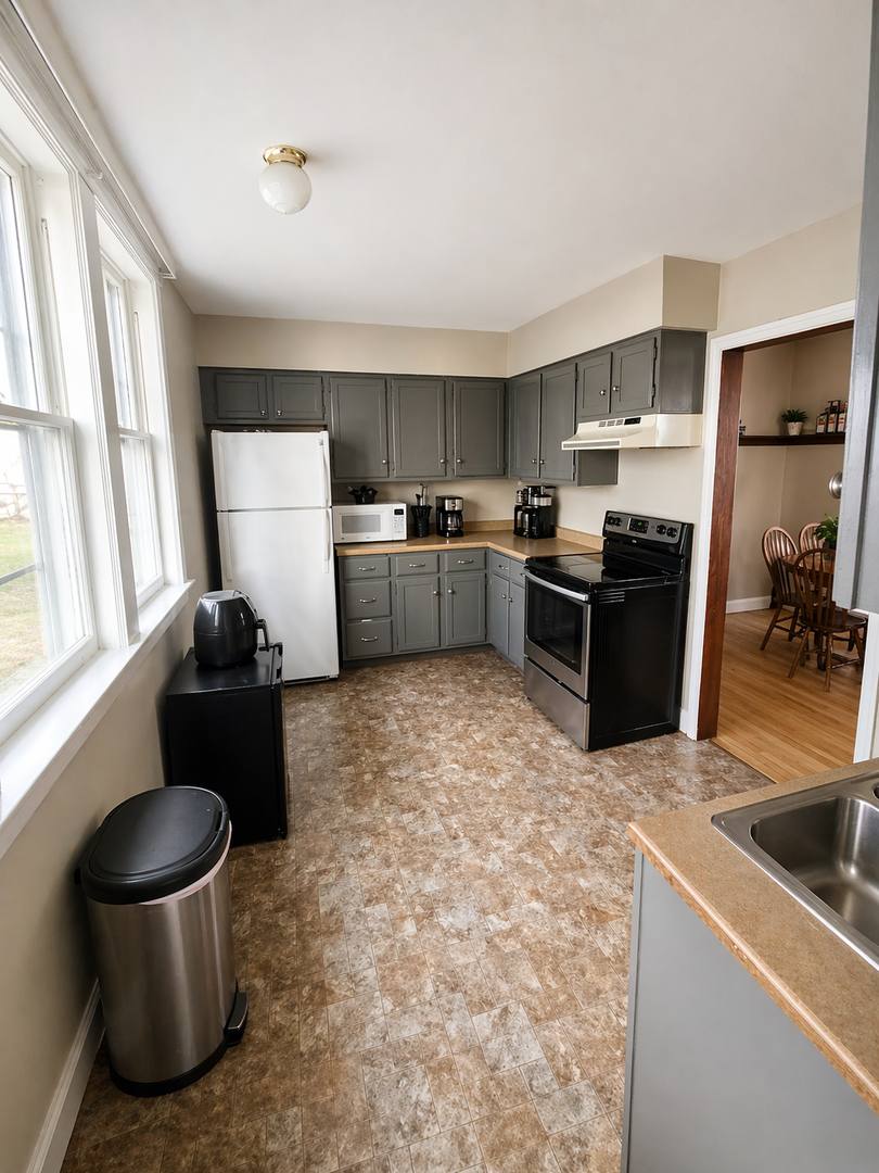 House for rent at 426 N 13th Ave E, Duluth, MN 55805