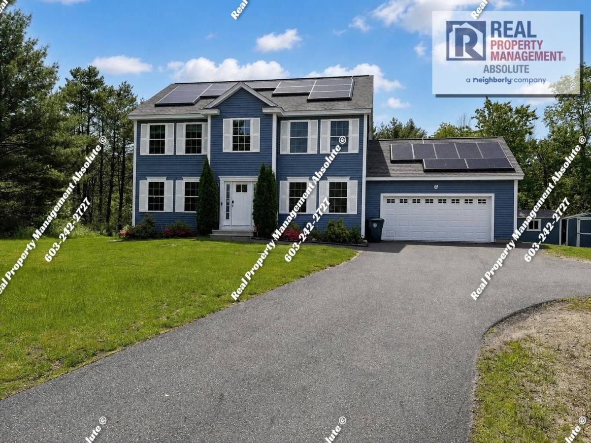 House for rent at 15 Double Brook Rd, Manchester, NH 03109