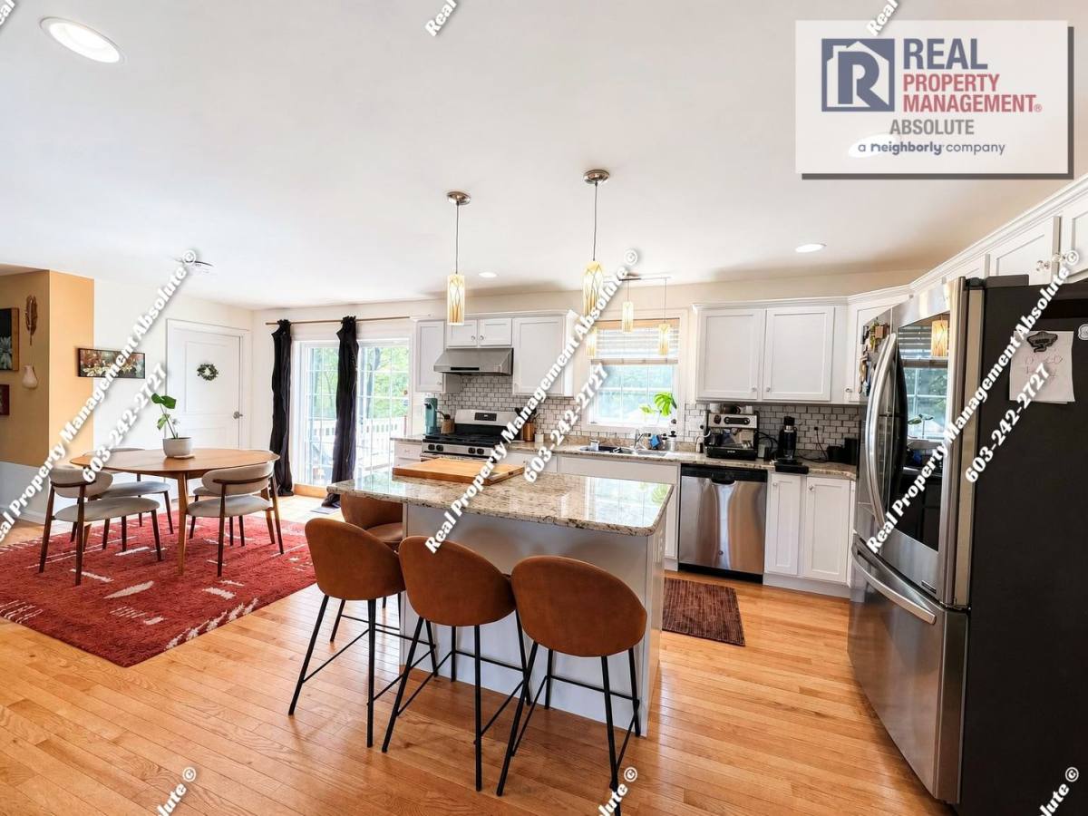 House for rent at 15 Double Brook Rd, Manchester, NH 03109
