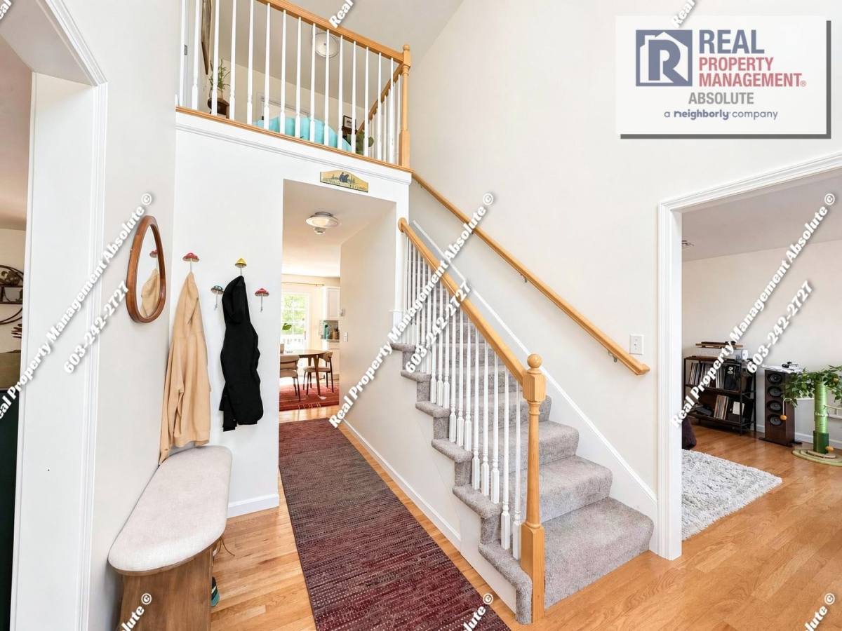 House for rent at 15 Double Brook Rd, Manchester, NH 03109