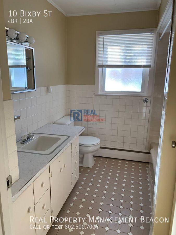 House for rent at 10 Bixby St, Lebanon, NH 03766