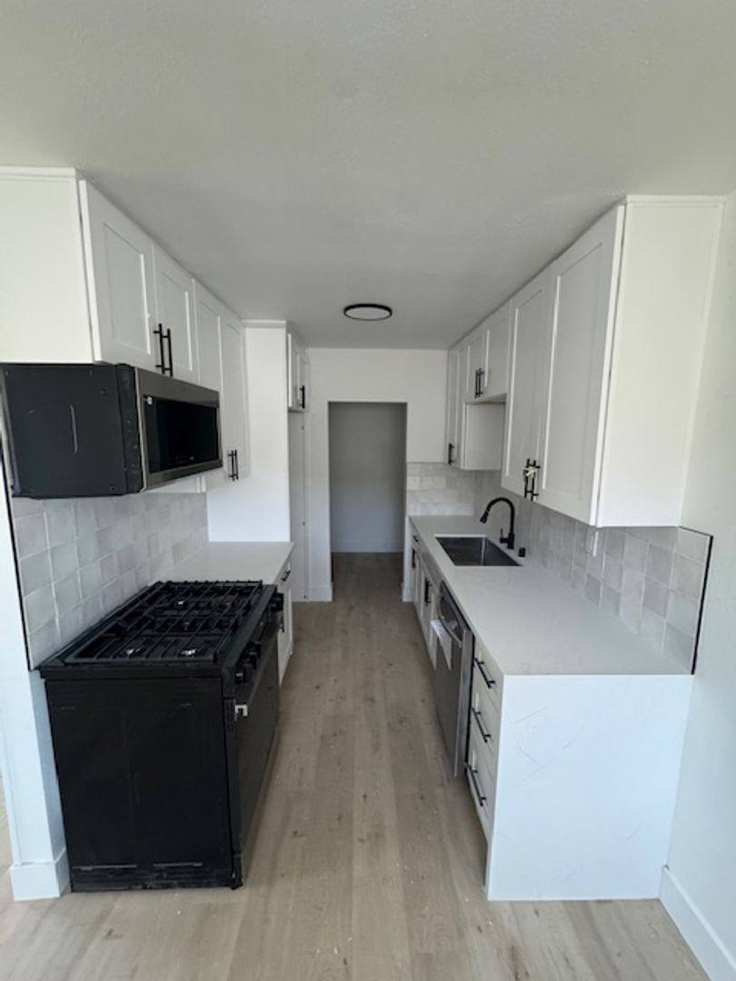 Apartment for rent at 7566 Fillmore Dr, Anaheim, CA 92805