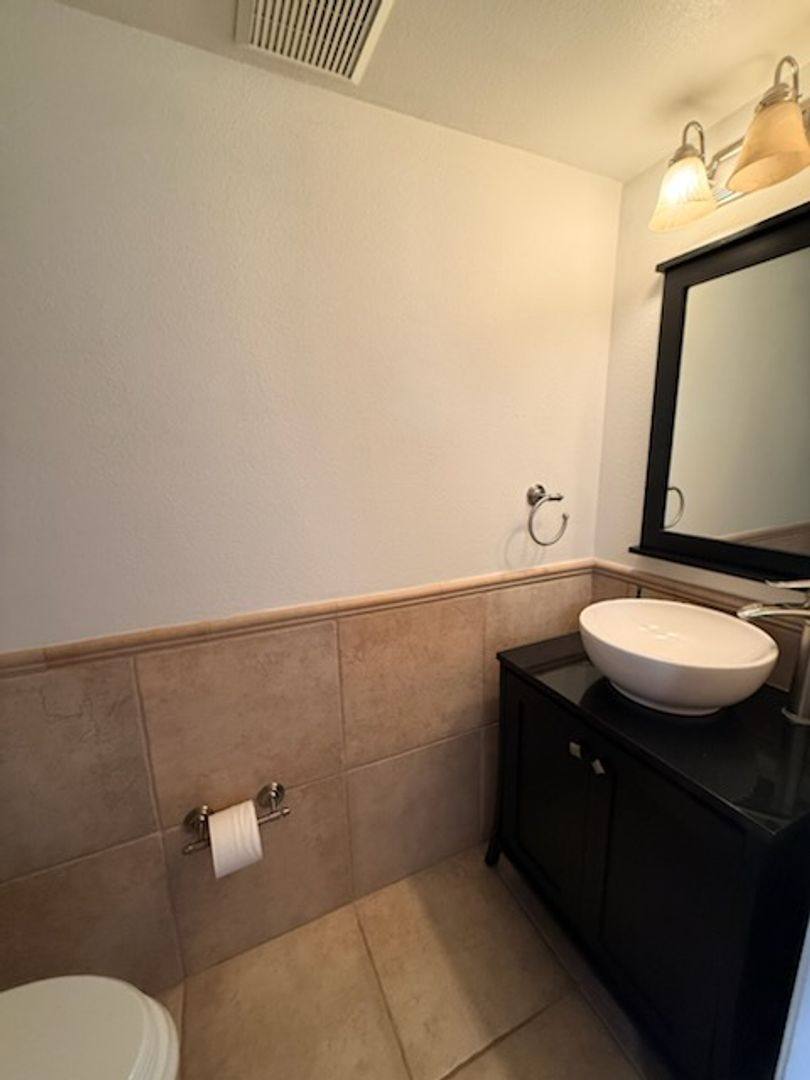 Townhouse for rent at 2237 Fletchers Point Circle, Tampa, FL 33613