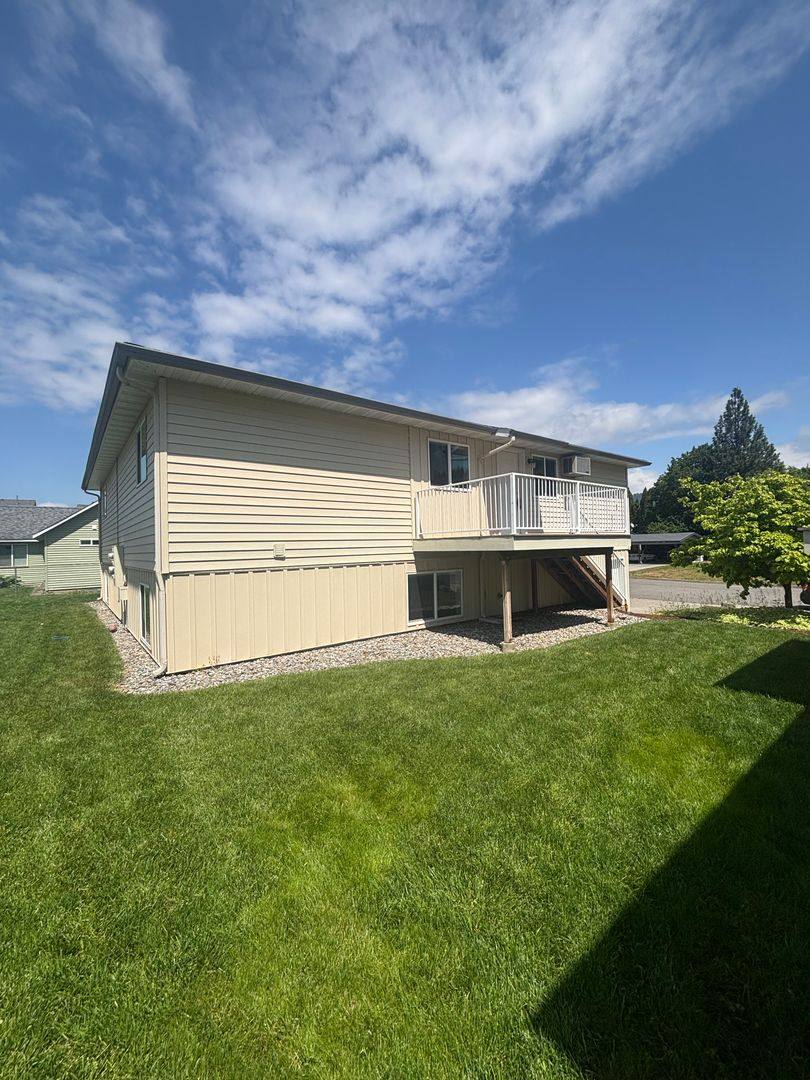 Townhouse for rent at 2413 N 13th St, Coeur D Alene, ID 83814