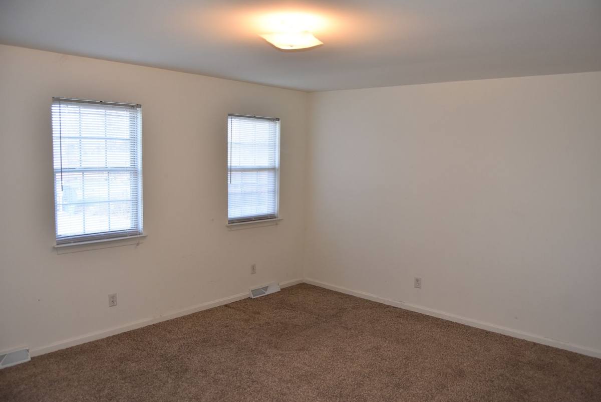 Townhouse for rent at 11 N Fifth St, Mount Wolf, PA 17347