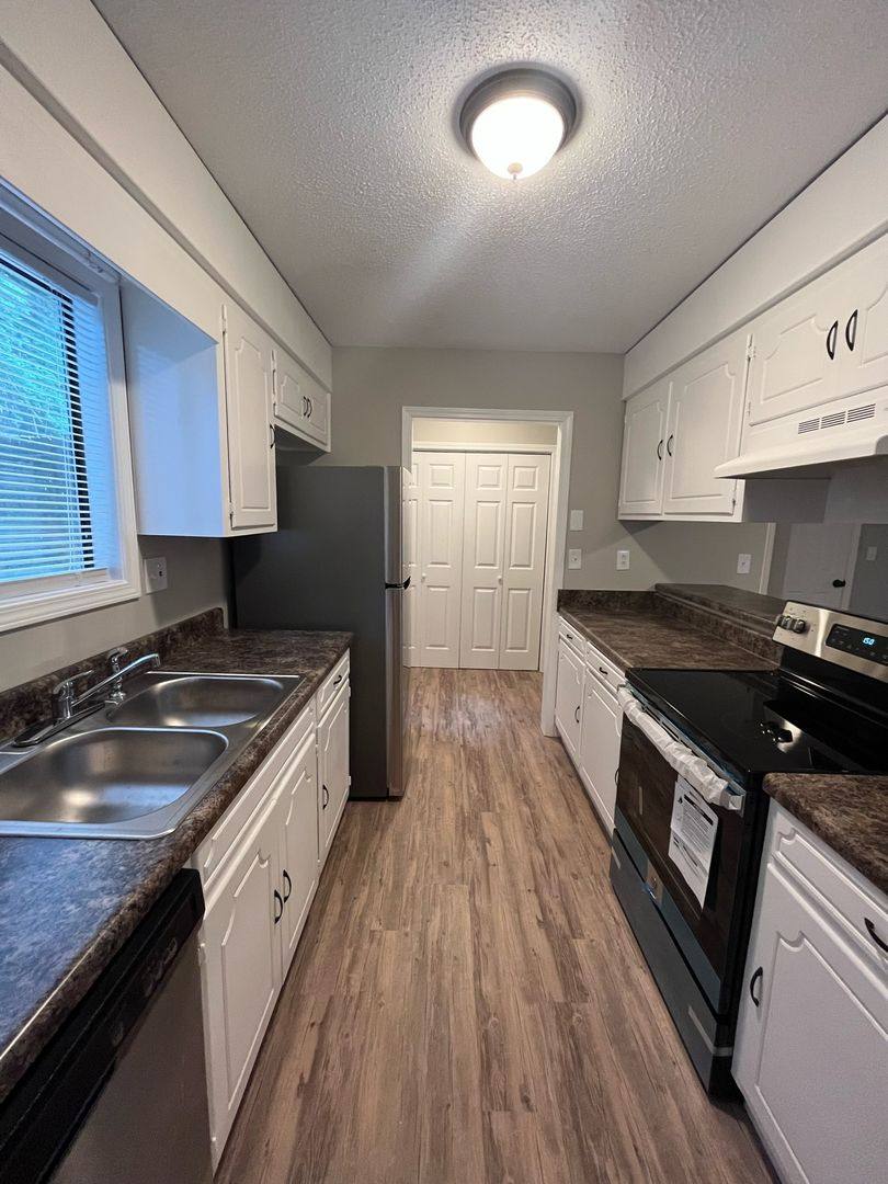 Townhouse for rent at 119 Freedom Dr, Clemson, SC 29631