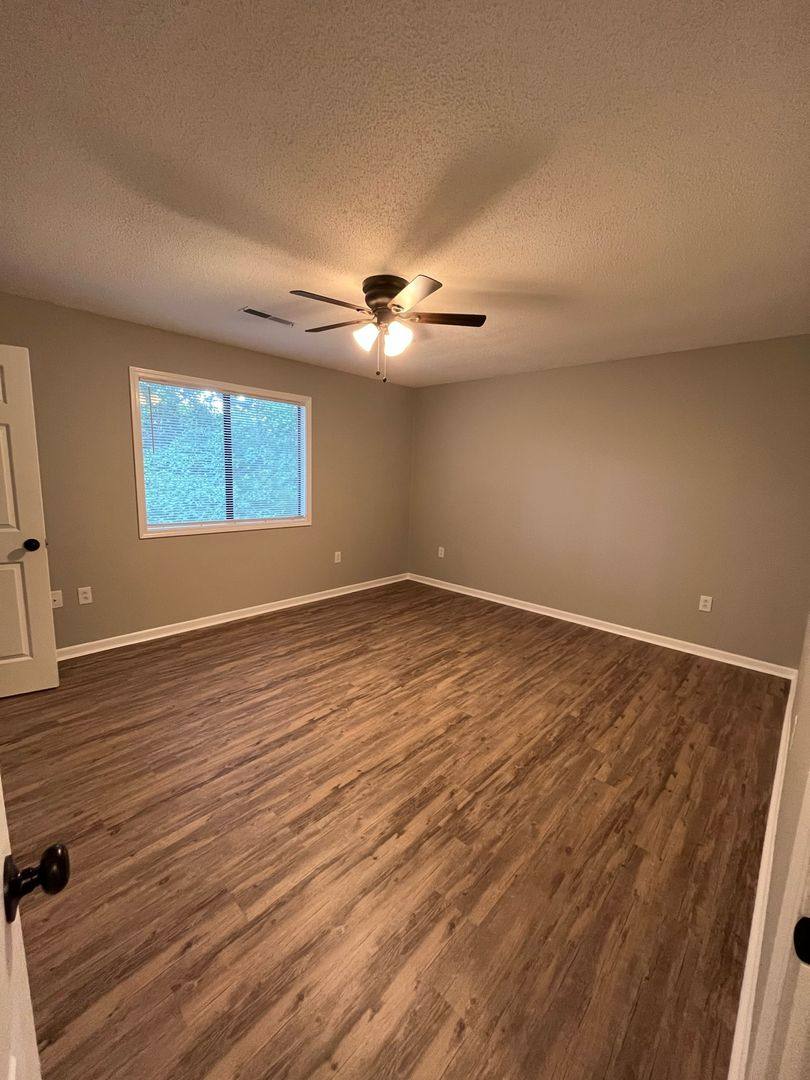 Townhouse for rent at 119 Freedom Dr, Clemson, SC 29631