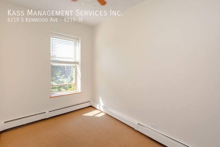 Apartment for rent at 6219 S Kenwood Ave #3F, Chicago, IL 60637