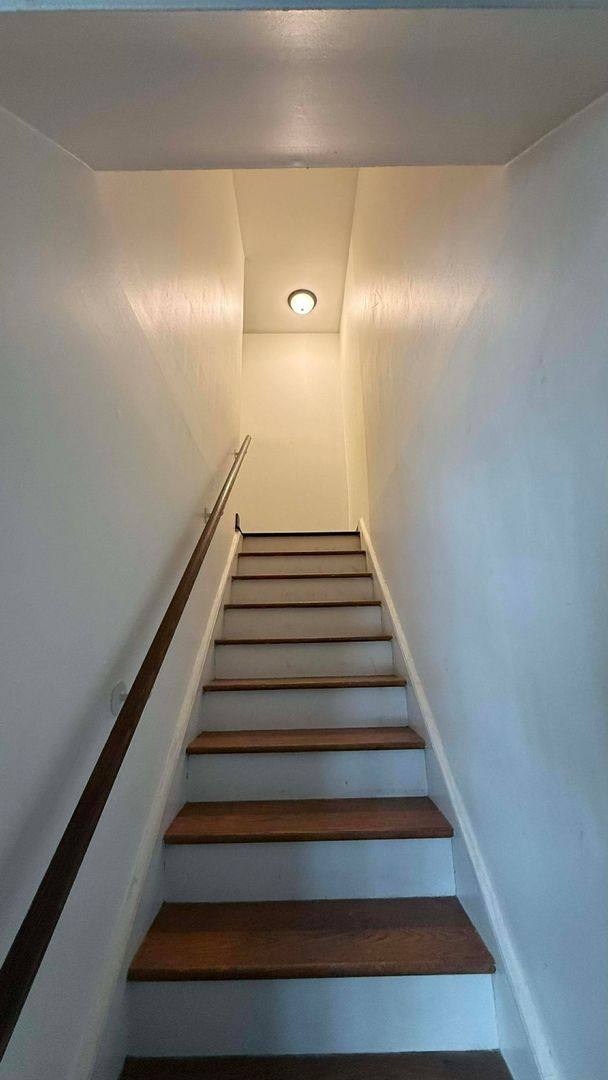 Apartment for rent at 68 Langley St, Bangor, ME 04401