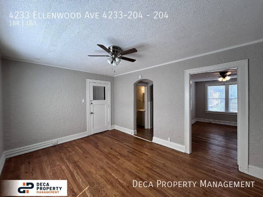 Apartment for rent at 4233 Ellenwood Ave #204, Saint Louis, MO 63116