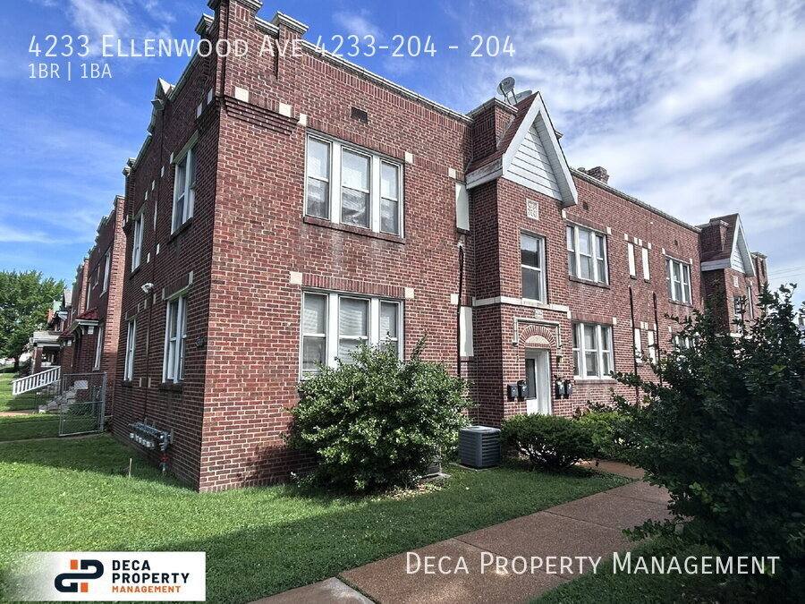 Apartment for rent at 4233 Ellenwood Ave #204, Saint Louis, MO 63116
