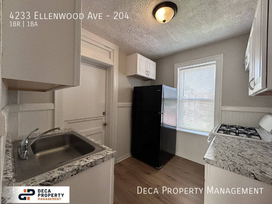 Apartment for rent at 4233 Ellenwood Ave #204, Saint Louis, MO 63116
