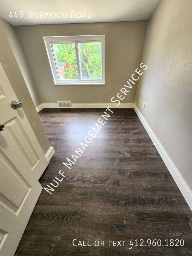 Apartment for rent at 449 Idlewood Rd, Pittsburgh, PA 15235