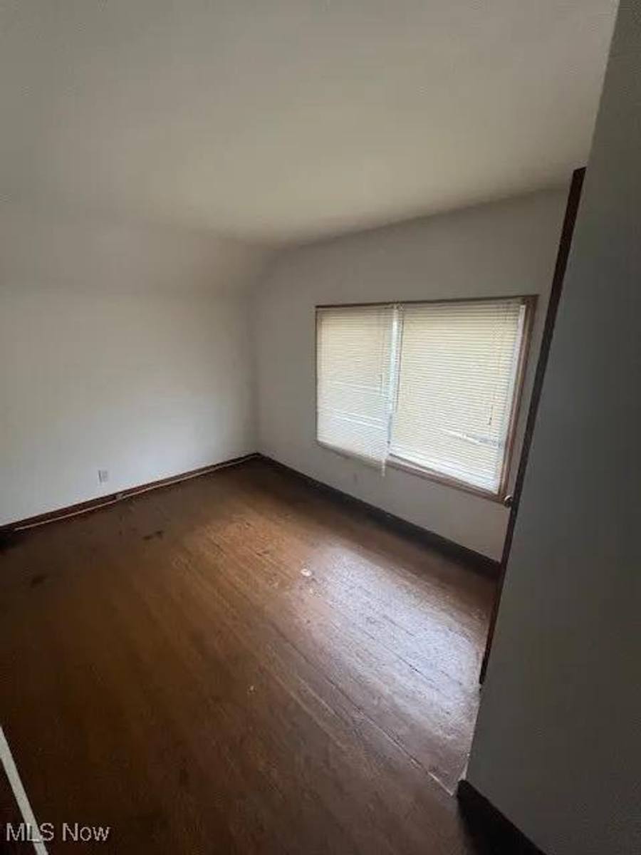 Apartment for rent at 3661 E 151st St, Cleveland, OH 44120