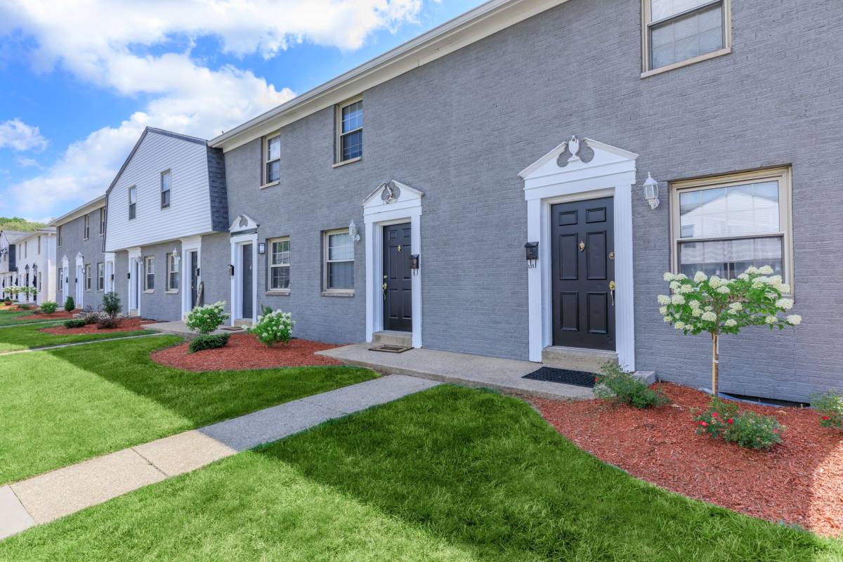 Townhouse for rent at 5473 Woodvale Court W, Westerville, OH 43081