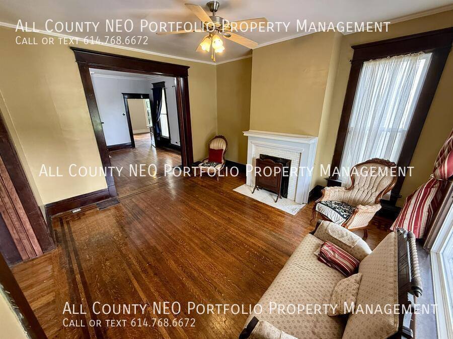 House for rent at 1402 Fair Ave, Columbus, OH 43205