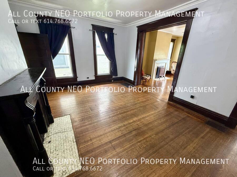 House for rent at 1402 Fair Ave, Columbus, OH 43205