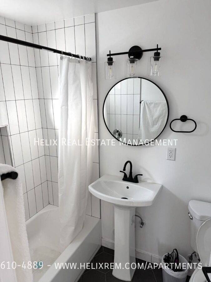 Apartment for rent at 1716 N Sierra Bonita Ave, Pasadena, CA 91104