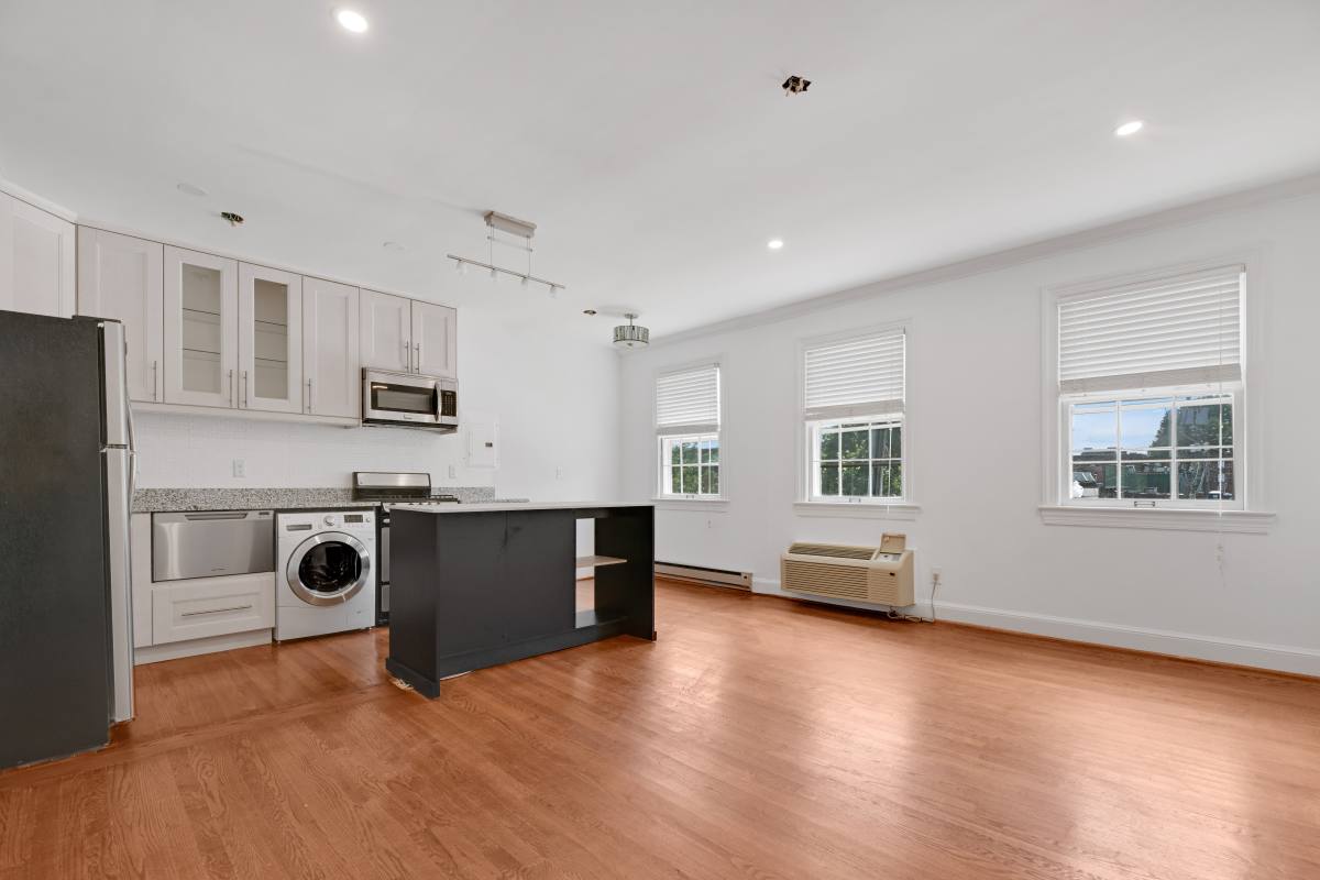 Condo for rent at 715 S Washington St #A35, Alexandria, VA 22314